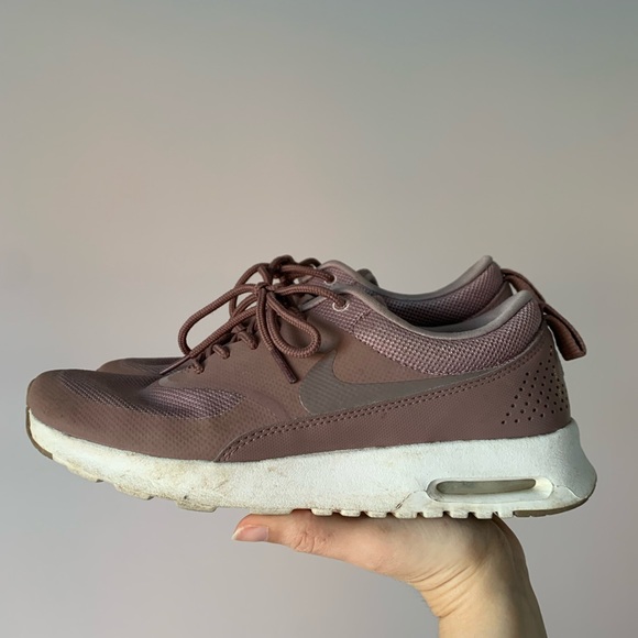 Nike Running Shoes - Picture 4 of 4